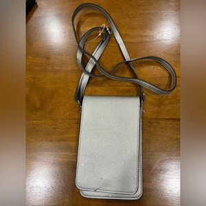 SAVE THE GIRLS FRESH TWIST SILVER CELLPHONE CROSSBODY TOUCHSCREEN PURSE